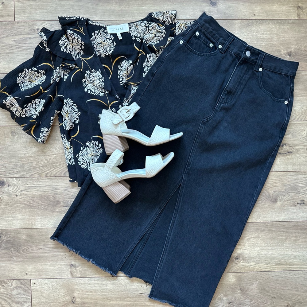 MIOU MUSE Washed Denim Midi Skirt – Black | Size S